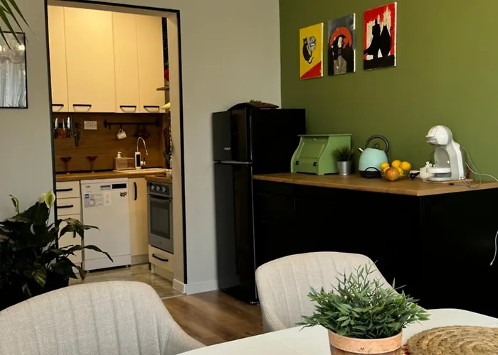 The Master And Margarita Centre Apartment Burgas